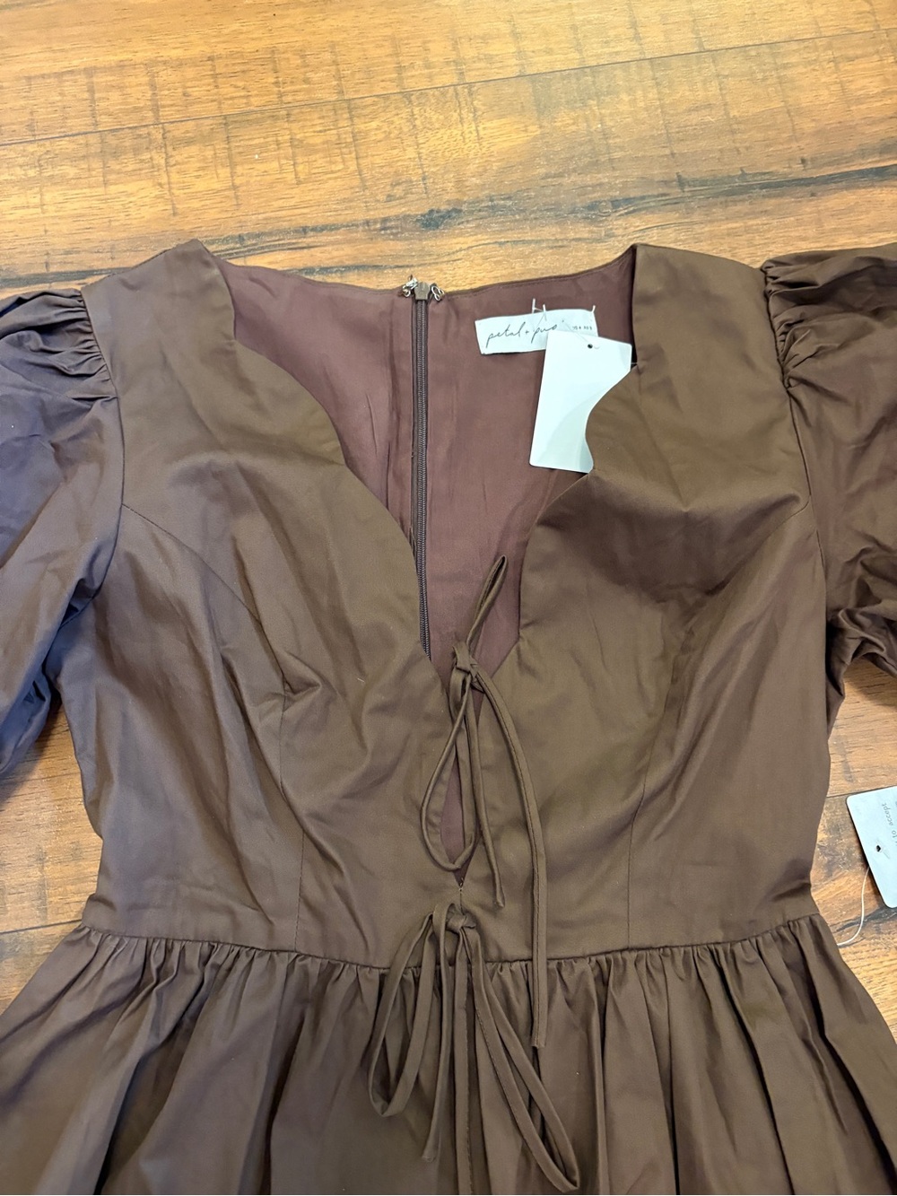 Petal & Pup Karla Maxi Dress Bitter Chocolate Brown Puff Sleeve Cotton Size 4 - Picture 3 of 9